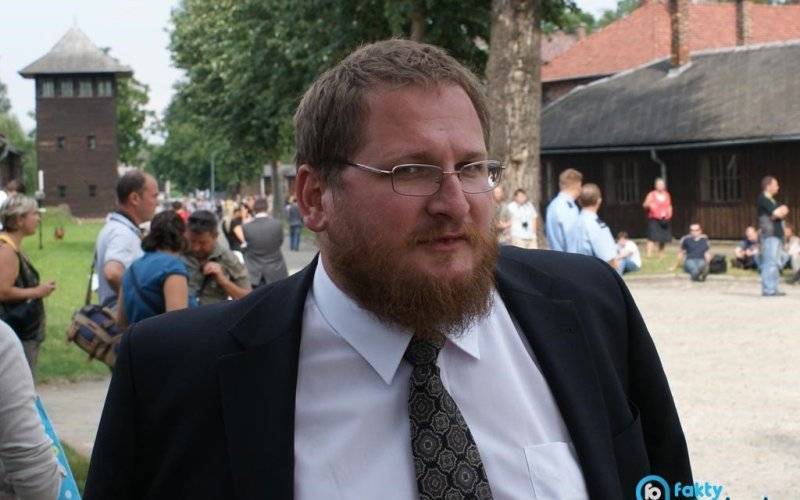 Auschwitz. Monografia człowieka