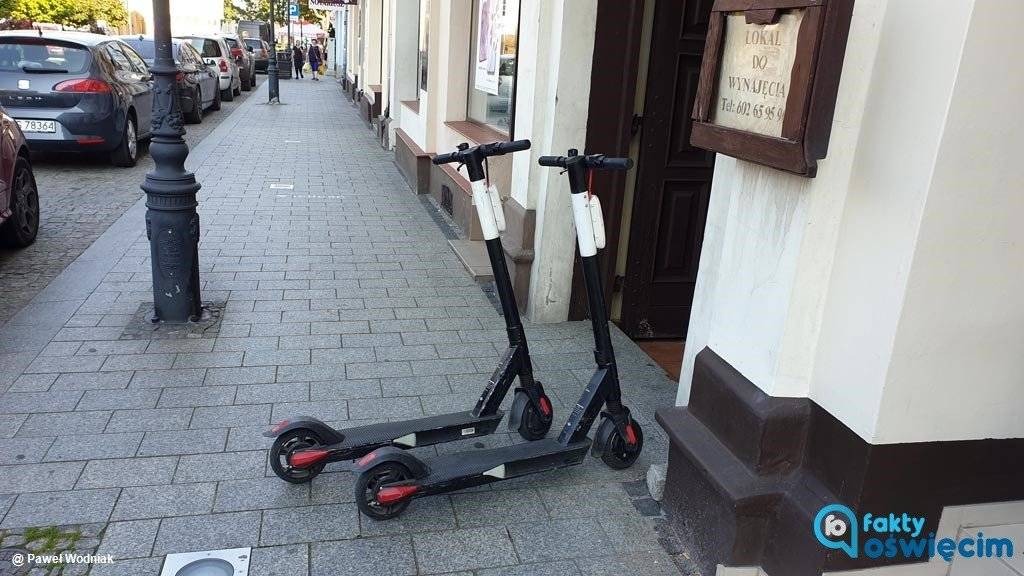Ograniczą problem porzucanych hulajnóg