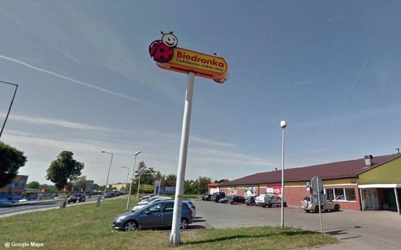 Zarządca parkingów przy Aldi i Biedronkach ukarany – AUDIO