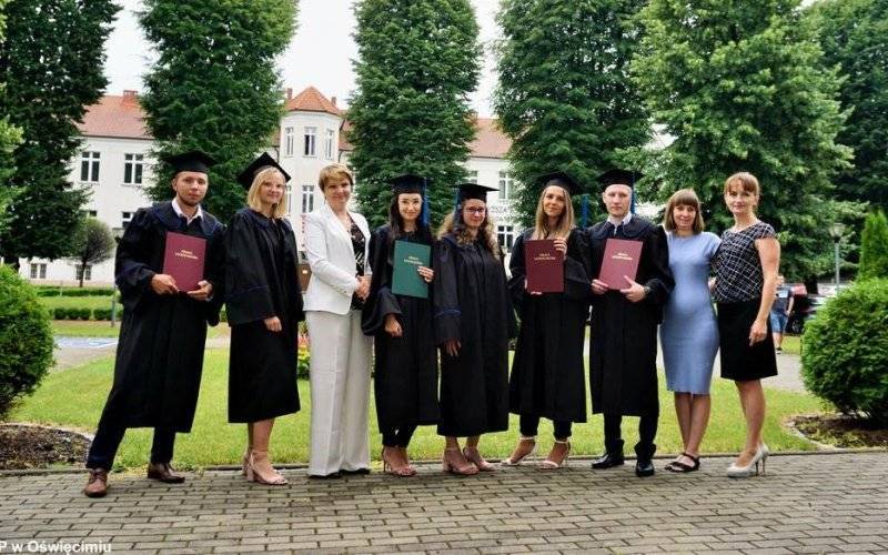 Pierwsi dietetycy opuścili mury oświęcimskiej uczelni – FOTO