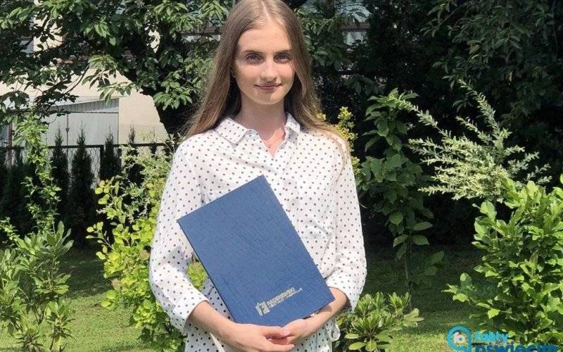 Genialna maturzystka z Grojca – FILM