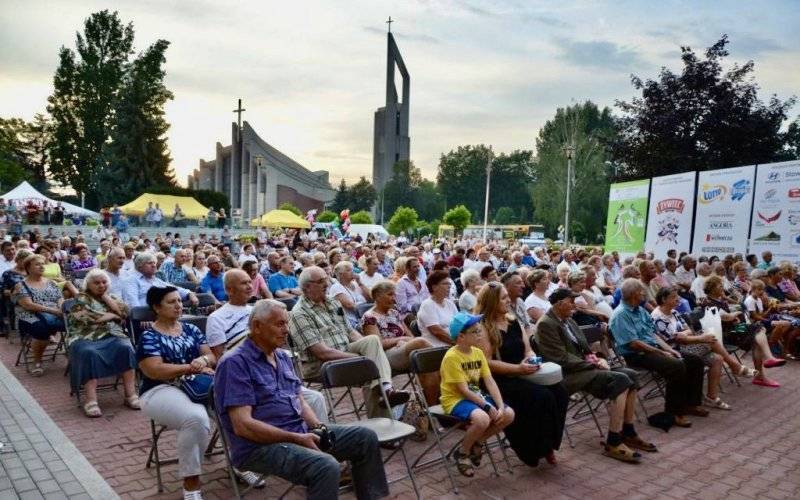 Vołosi i Dikanda na Folkowe Klimaty