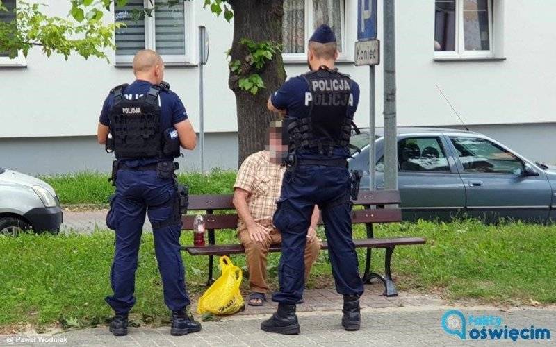 Znieważył policjantów i naruszył ich nietykalność