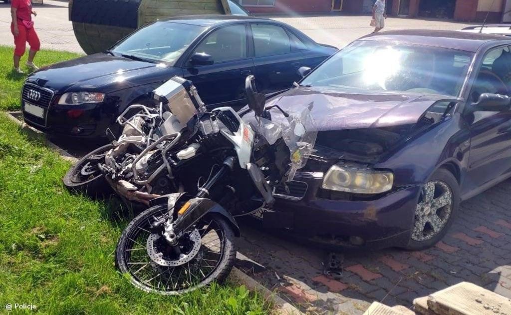 Czarnego poniedziałku ciąg dalszy. Wypadek motocyklisty – FOTO