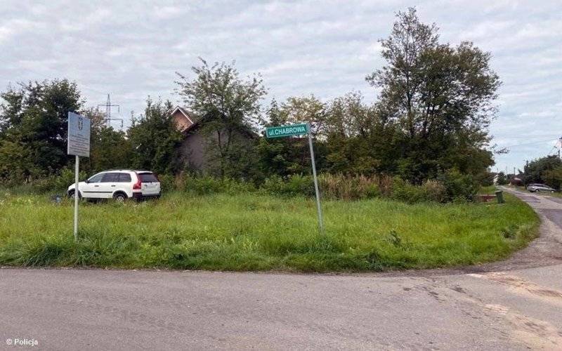 Rozbiła dwa samochody, bo jechała w klapkach