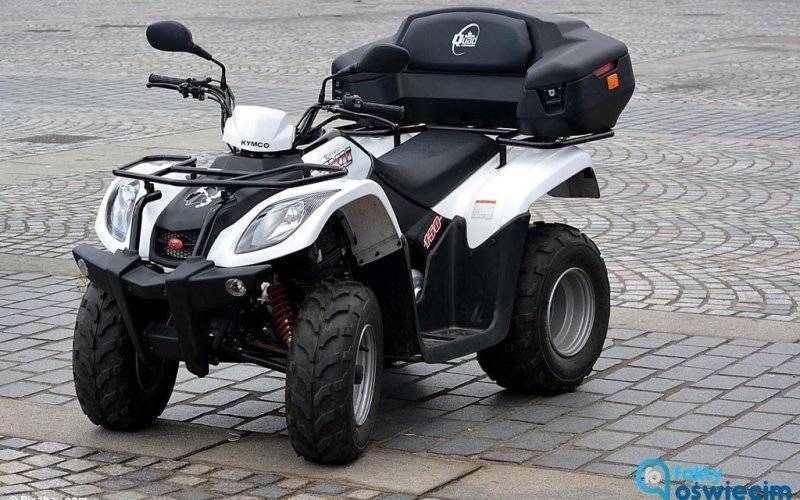 Na quadzie po pijanemu i bez uprawnień