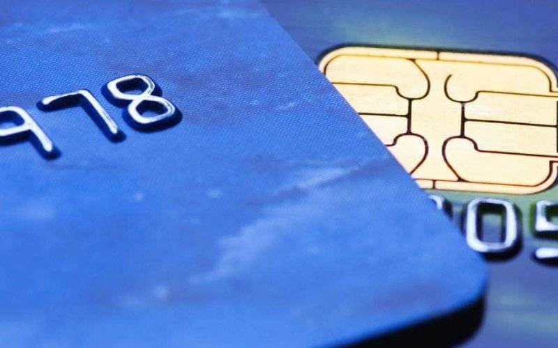 Czy warto zakładać konto firmowe? Wskazówki dla osób rozpoczynających działalność gospodarczą