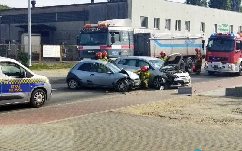 Zderzenia i alkohol na drogach – FOTO