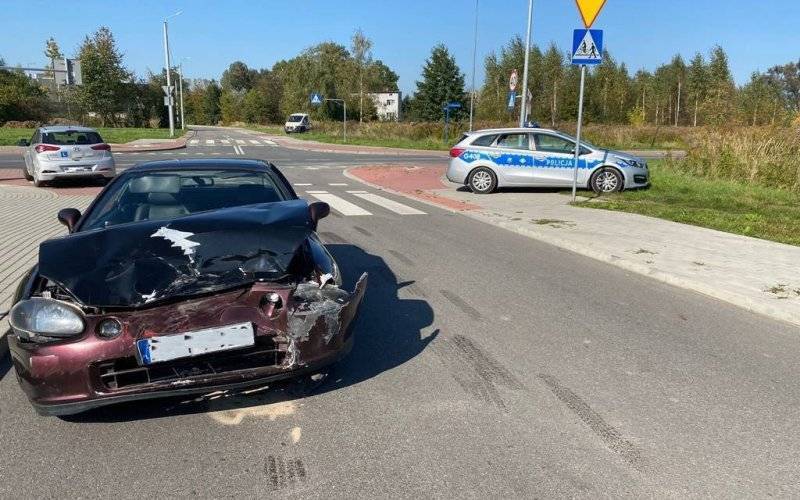 Hyundai nauki jazdy zderzył się z hondą