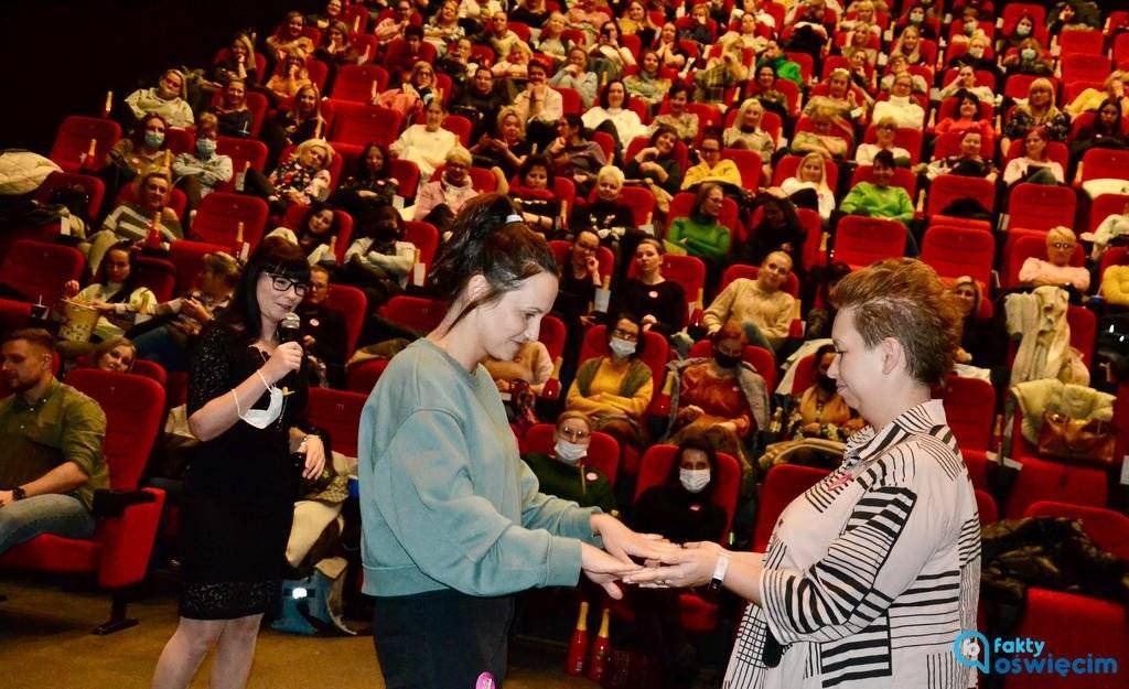 Andrzejkowo-świąteczne Kino dla Kobiet – FOTO