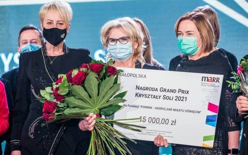 Przywieźli do powiatu nagrody Amicus Hominum i Kryształy Soli