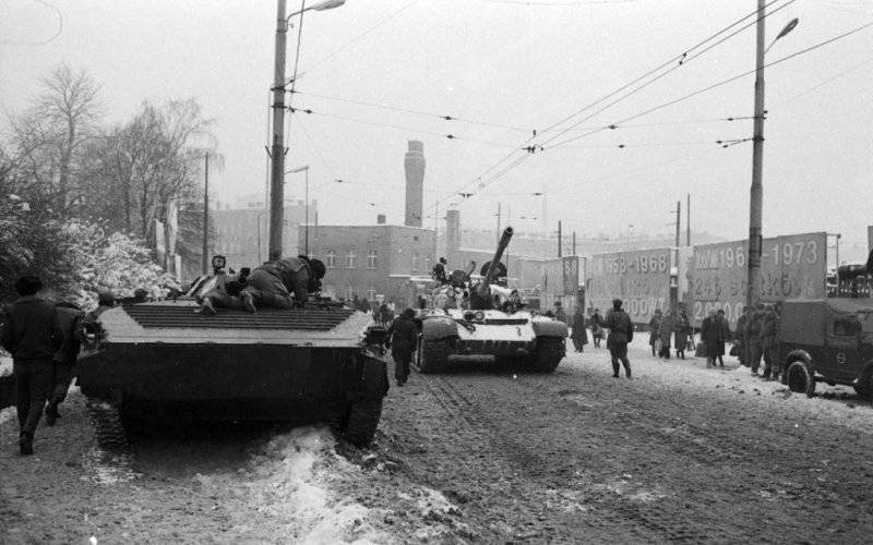40 lat temu komuniści wprowadzili stan wojenny