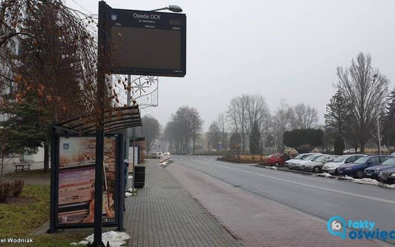 Oświadczenie zamiast konkretów w sprawie tablic świetlnych