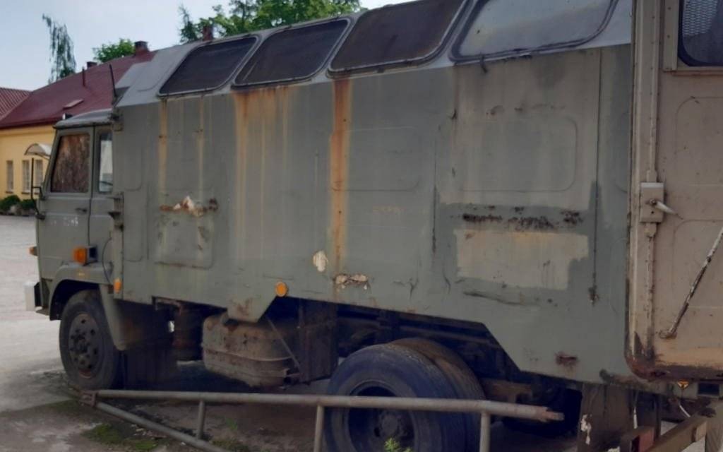 Powojskowy sprzęt znów do kupienia – FOTO