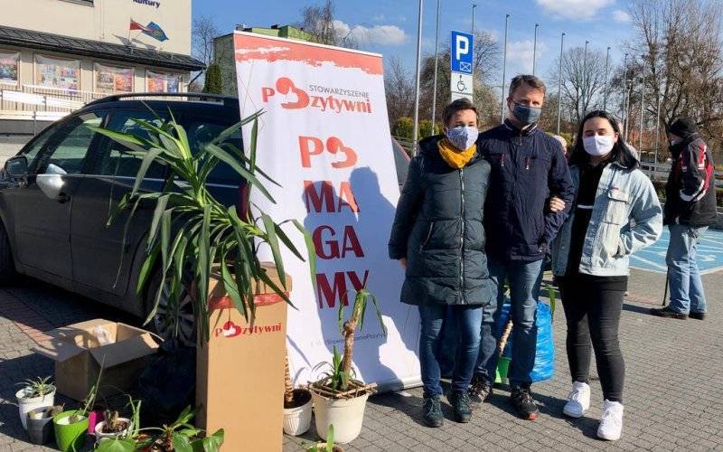 #PodzielSięZielonym, czyli przynieś Pozytywnym kwiaty