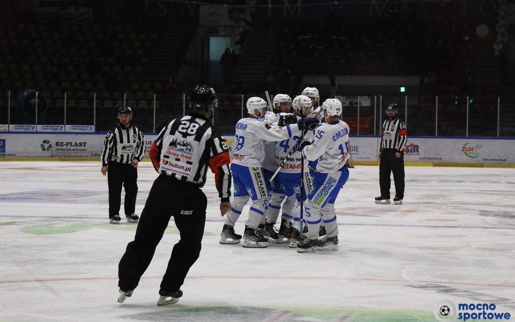 Zwycięstwo Unii na koniec sezony zasadniczego