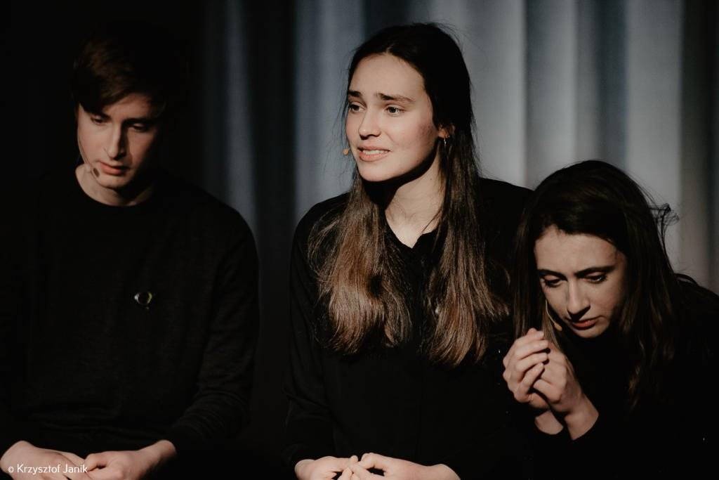 Powrót z piekła – FILM, FOTO