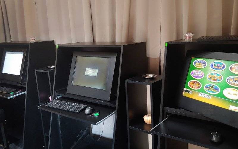 Kolejny cios w biznes hazardowy – FOTO