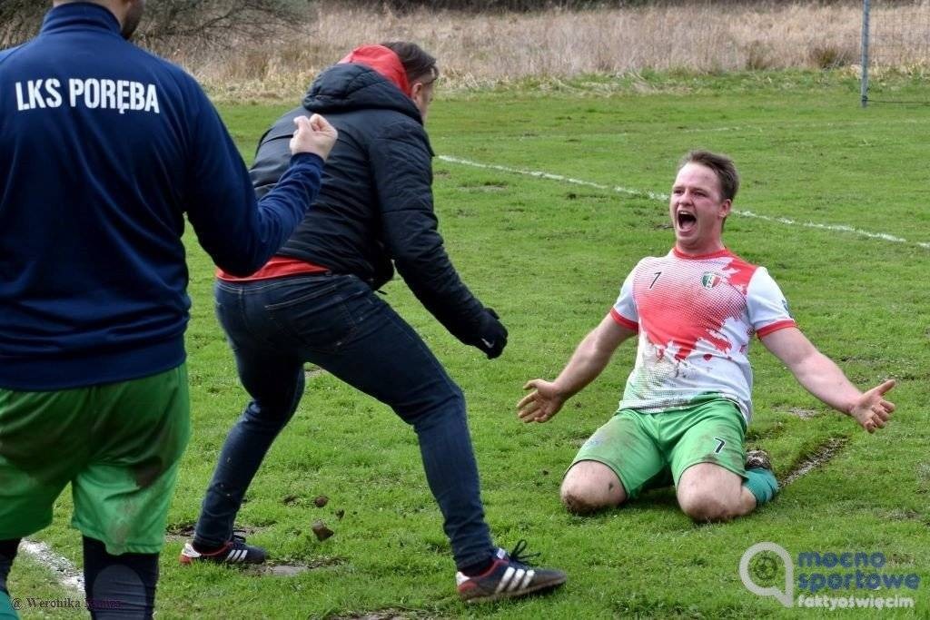 Lider nie traci punktów