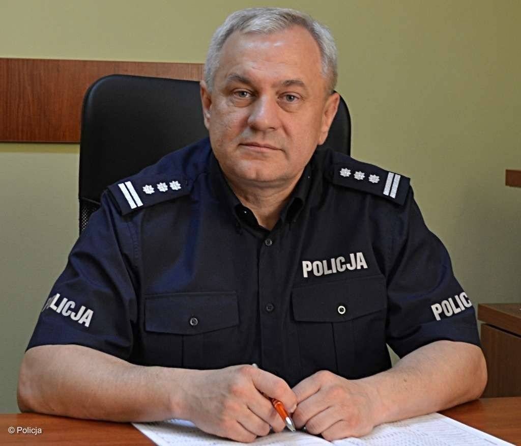 Komendant policji chciał ratować rannego, a zatrzymał pijanego