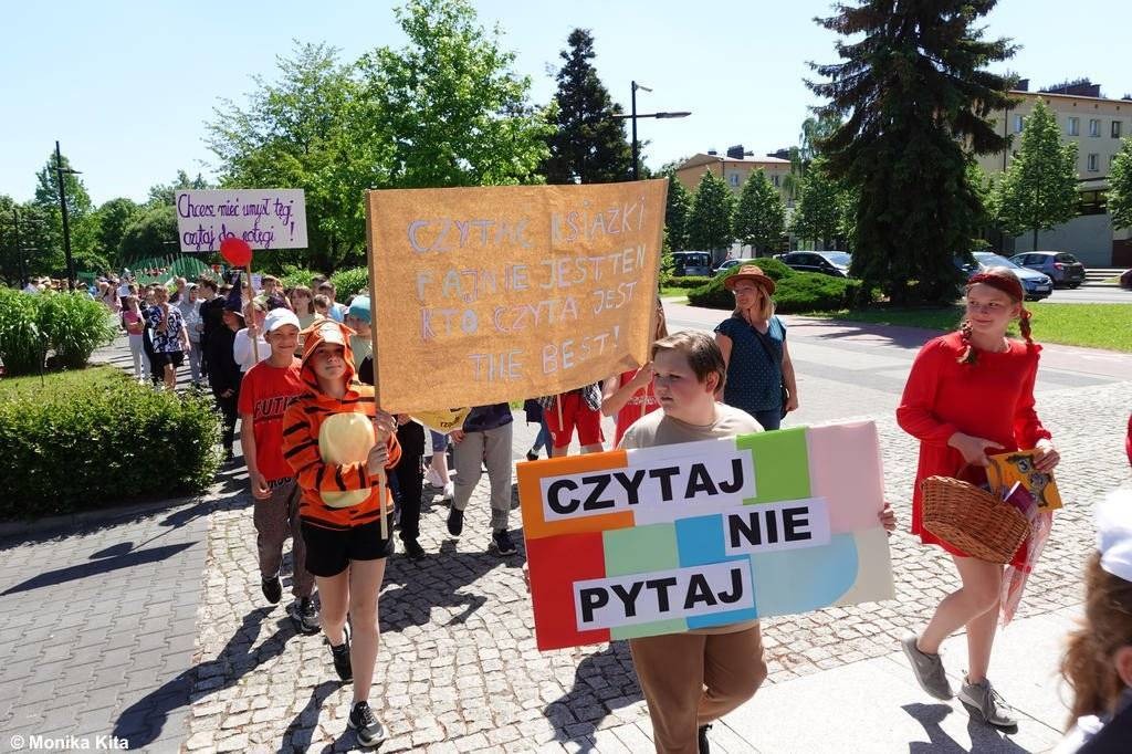 Parada Bajkowych Postaci – FOTO