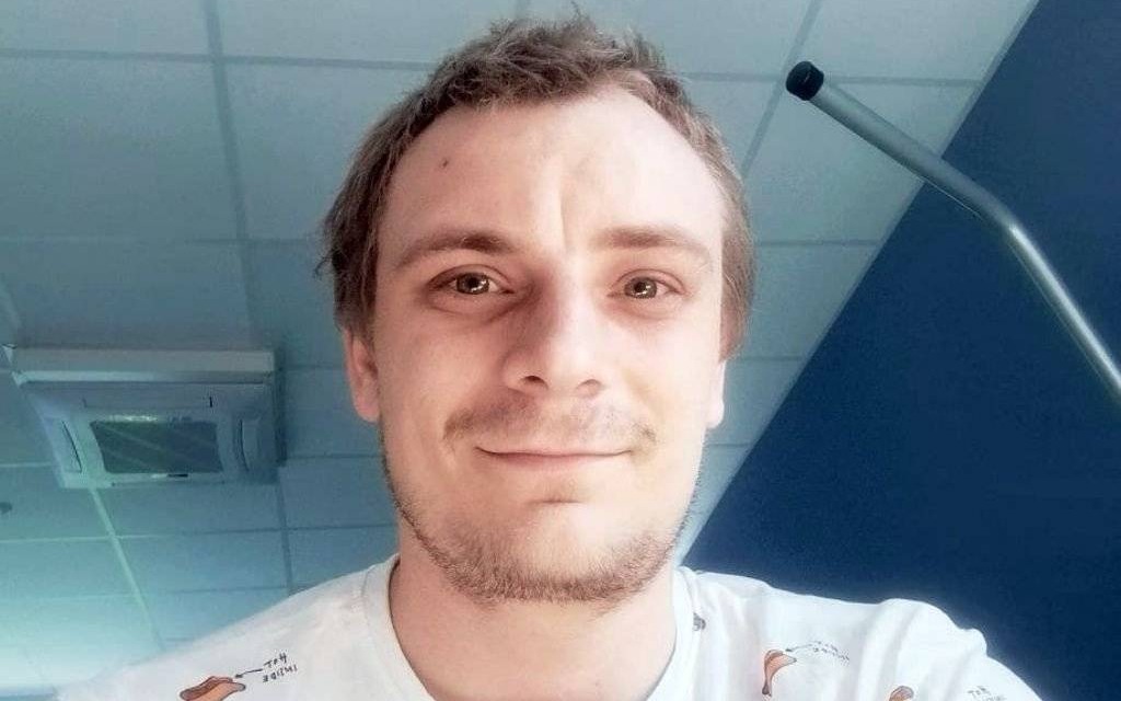 Stawiamy Tomka na nogi z eFO