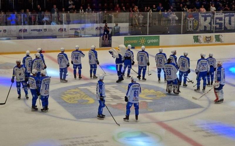 Re-Plast Unia wygrała dwa mecze w weekend