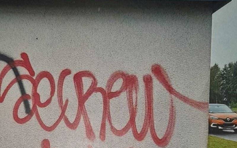 Pseudografficiarze wpadli w biały dzień