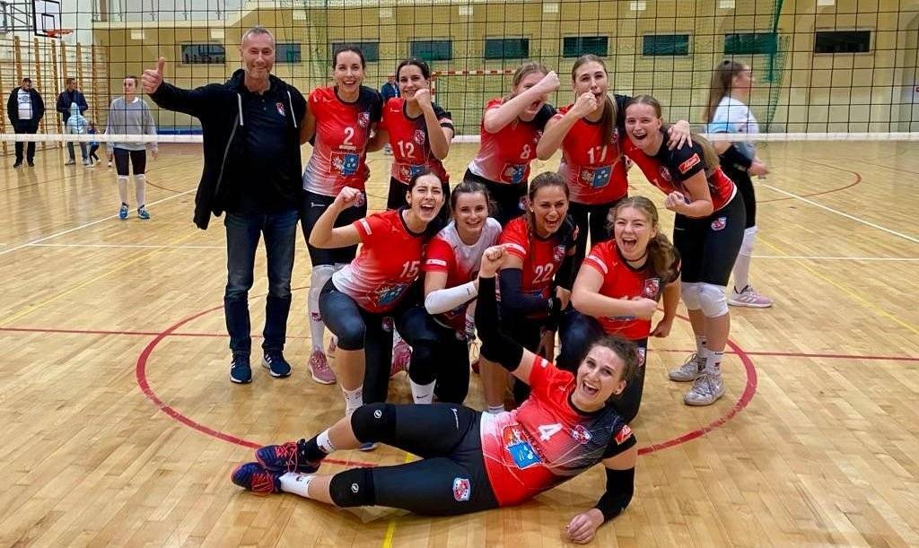 Ten pierwszy raz, czyli debiut kęczanek na swoim parkiecie