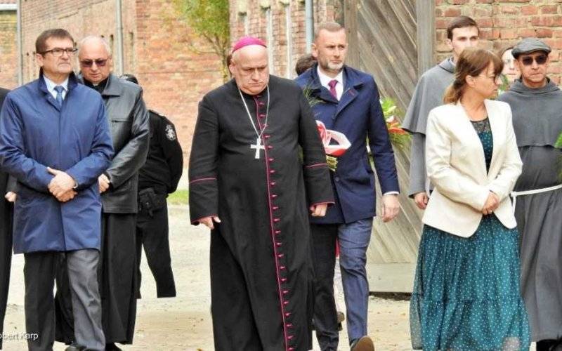 40 lat temu papież ogłosił Maksymiliana Kolbego świętym – FOTO