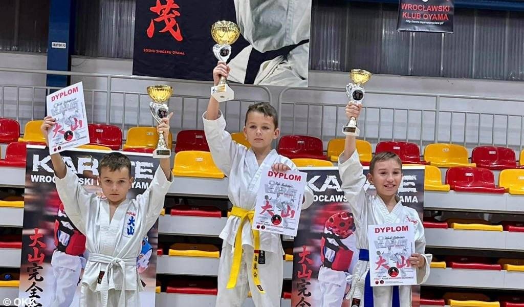 W złocie i srebrze – FILM, FOTO