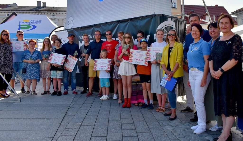 Zgłoś kandydata na wolontariusza roku – FILM