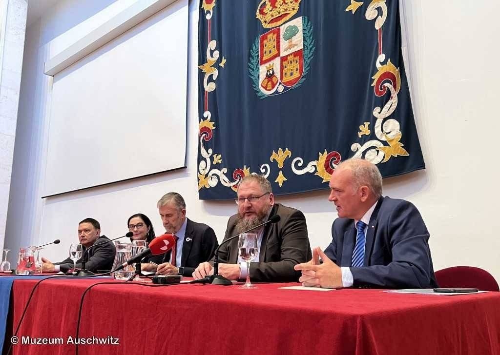 Wspólne zadanie hiszpańskiego uniwersytetu i muzeum Auschwitz