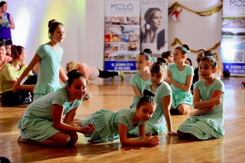 3. eMotion Dance Festival z eFO