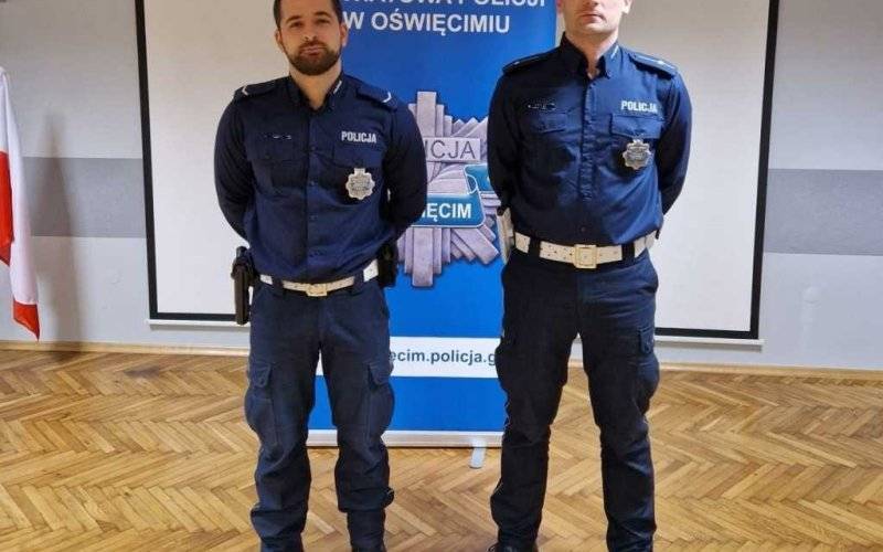 Ugasili pożar, uratowali kobietę