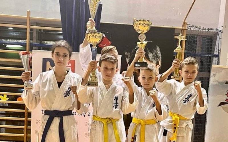 Narybek z workiem pełnym medali – FOTO