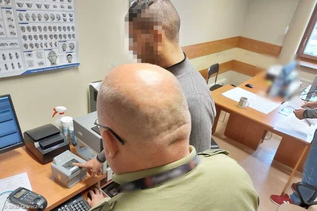 Miłość zaprowadziła go do ośrodka dla cudzoziemców