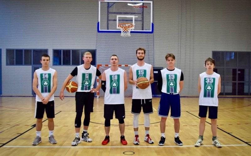 Powrót do przeszłości. Ruszyła liga koszykówki dla amatorów