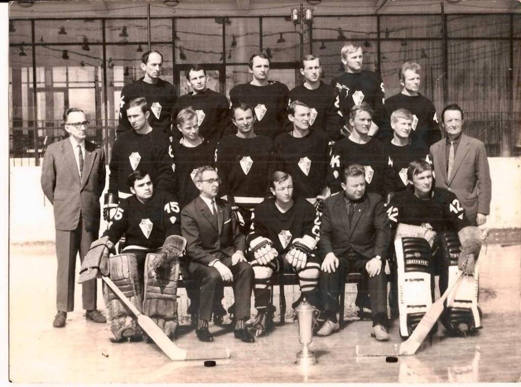 Film w biało-niebieskim kolorze