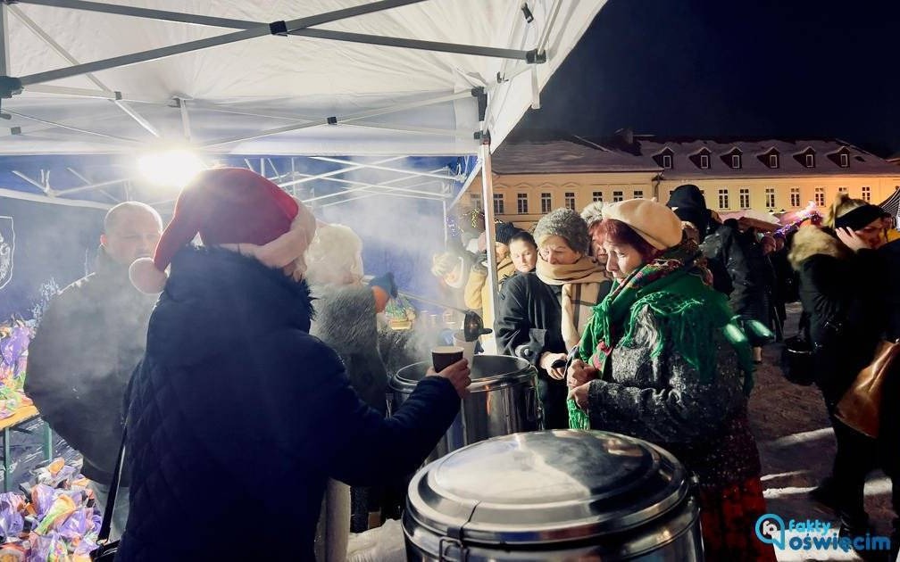 Tradycyjna wigilia w sercu Oświęcimia – FILM, FOTO