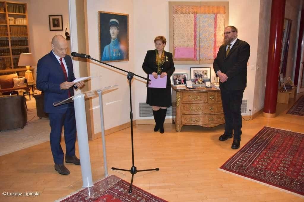 Order Sztuki i Literatury dla przedstawicieli muzeum Auschwitz 