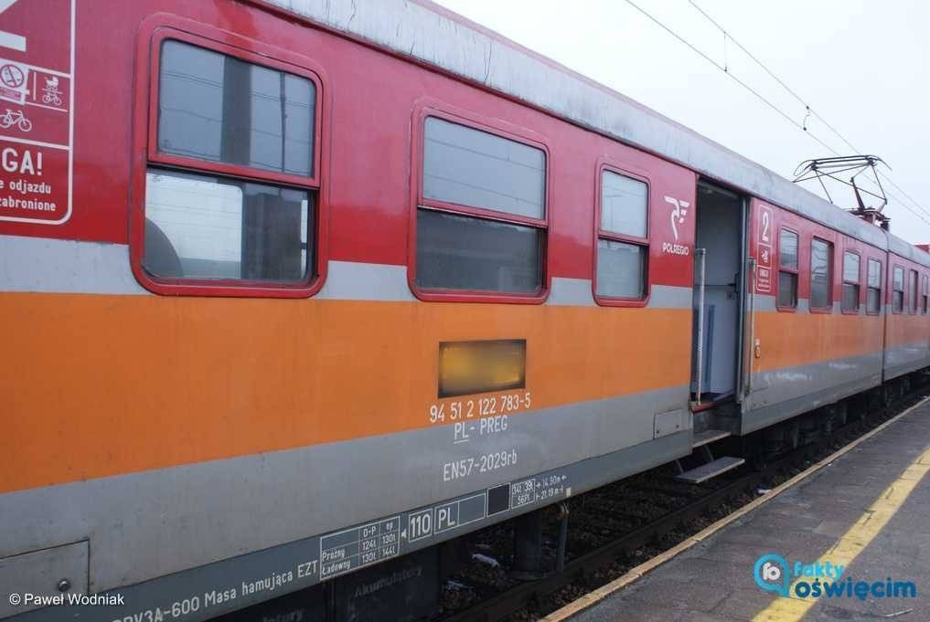 Młoda kobieta zginęła na torach – FOTO. AKTUALIZACJA