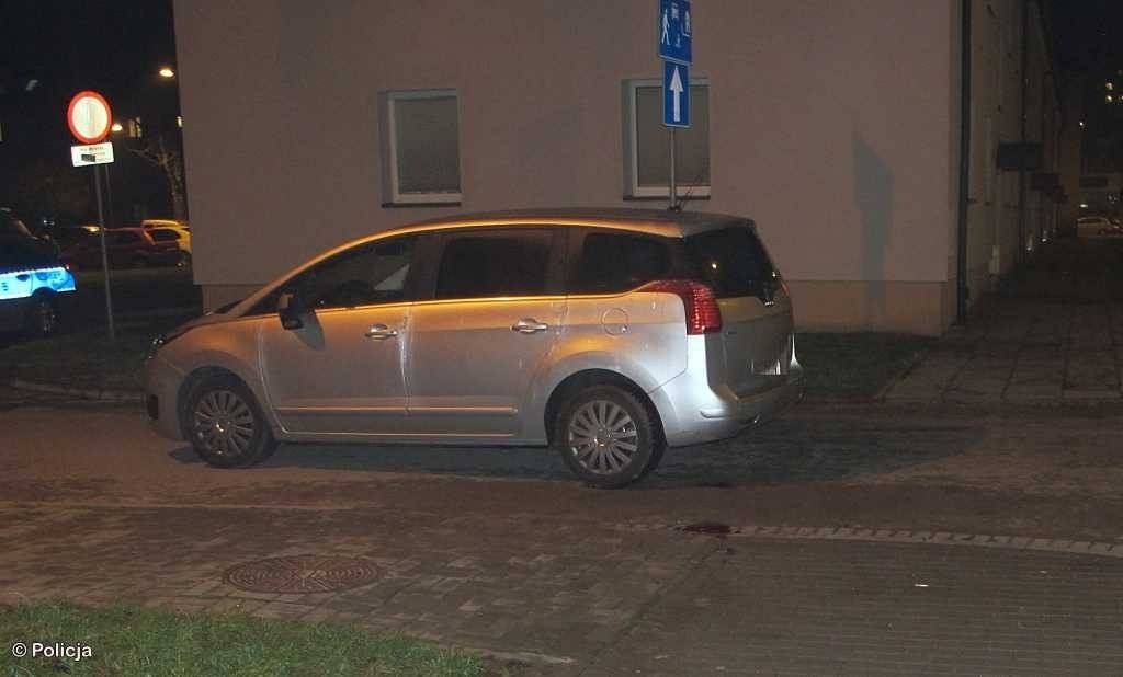 Potrącił seniorkę o kulach