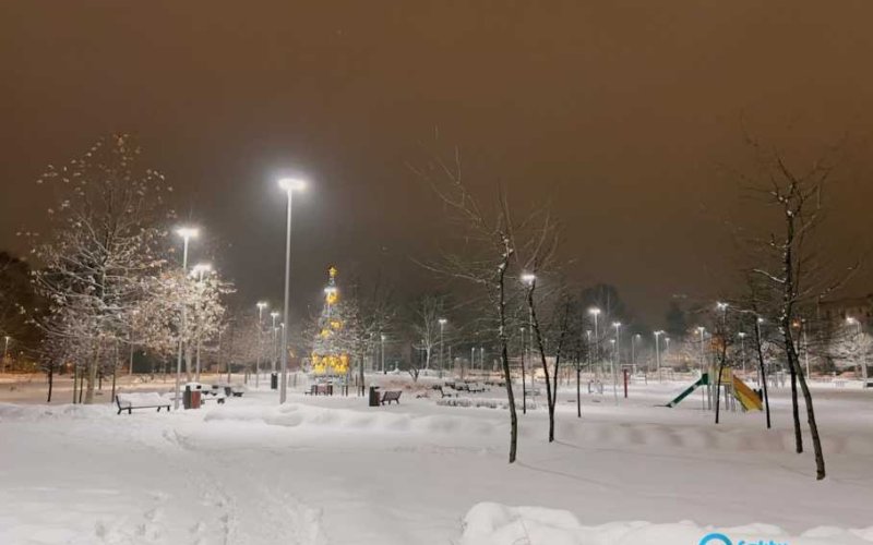 Oświęcim oszczędza prąd i wyłącza latarnie – FOTO
