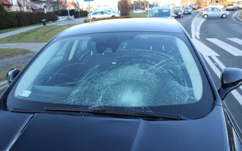Policja szuka świadków wypadku drogowego