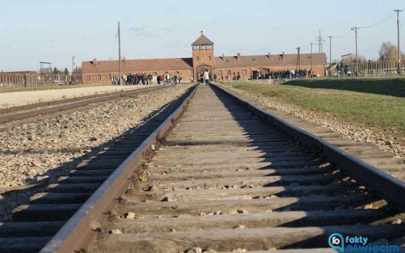 Prawie 1,2 mln odwiedzających muzeum Auschwitz-Birkenau