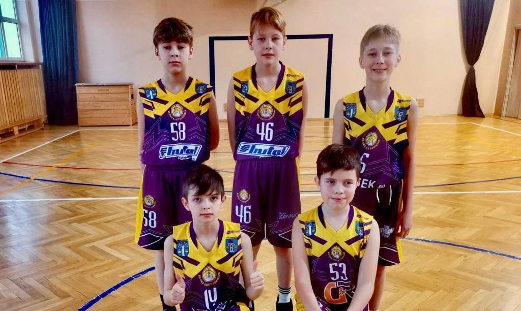 „Dwójka” bierze wszystko