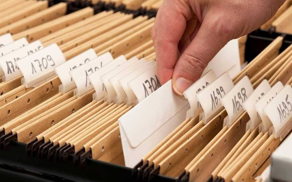 Potrzebujesz kartoteki z 2002 roku? Zgłoś się teraz