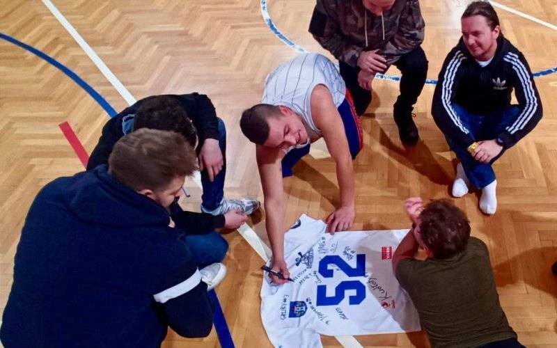 Oświęcimska drużyna lacrosse dla WOŚP – FOTO