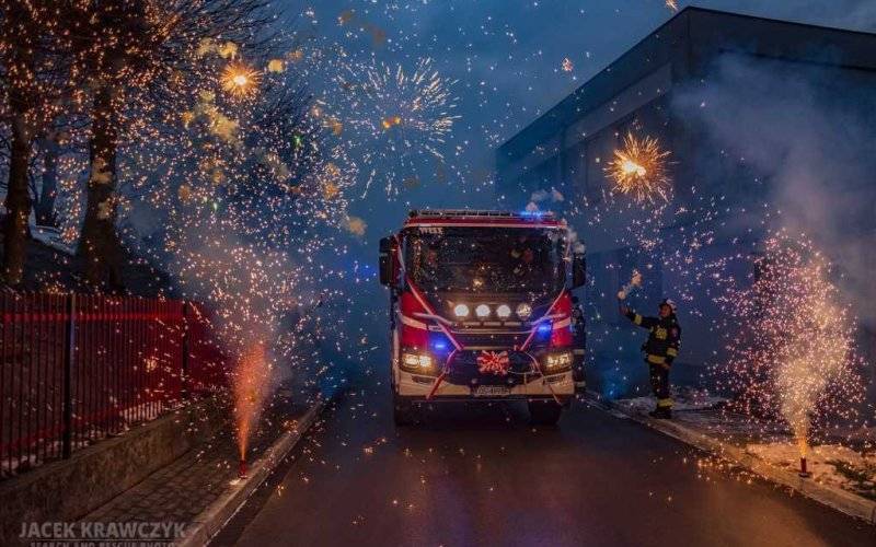Mieli jelcza z 1985 roku. Dostali nowy wóz – FOTO